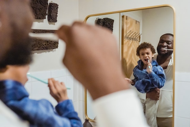 Mon enfant se brosse hein Dr mais il a toujours beaucoup de caries